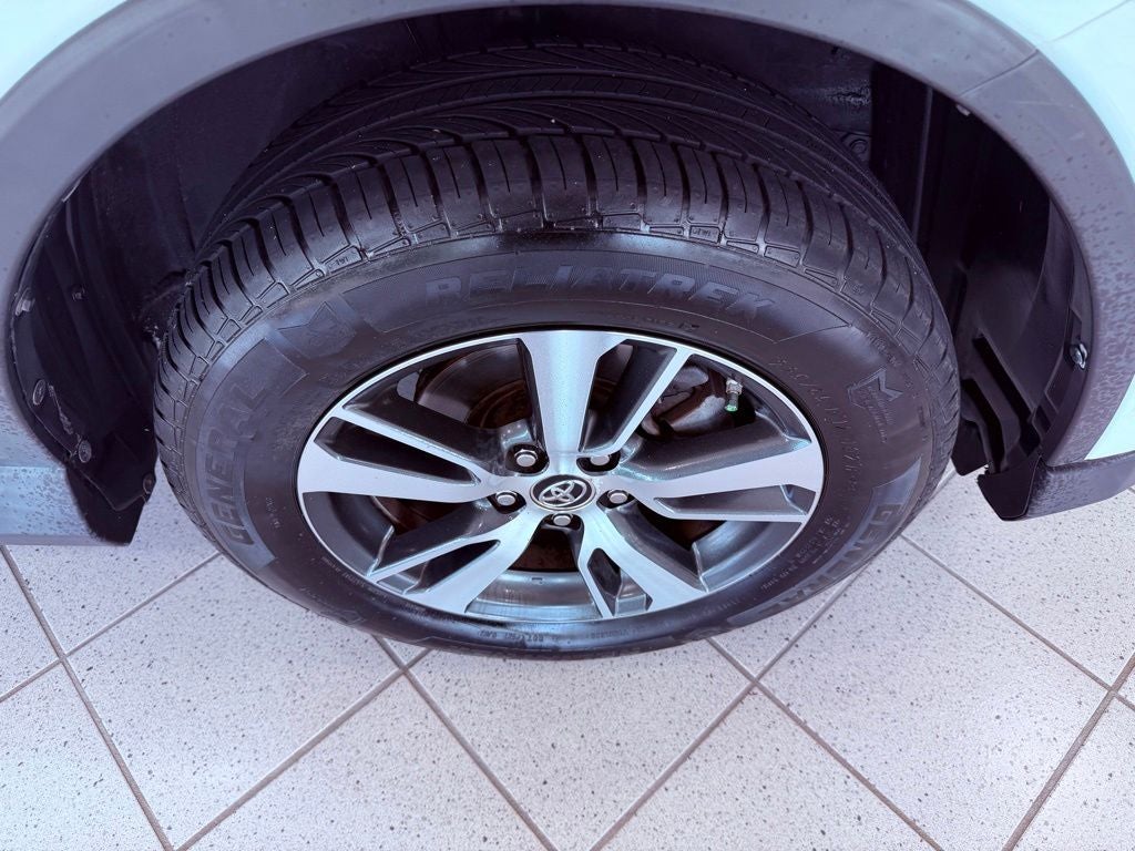 2018 Toyota RAV4 XLE BLIND SPOT/SMART CRUISE/LANE AST/ALL RECORDS