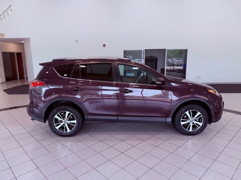 2018 Toyota RAV4 XLE SMART CRUISE/BLIND SPOT/PARK AST/4 NEW TIRES