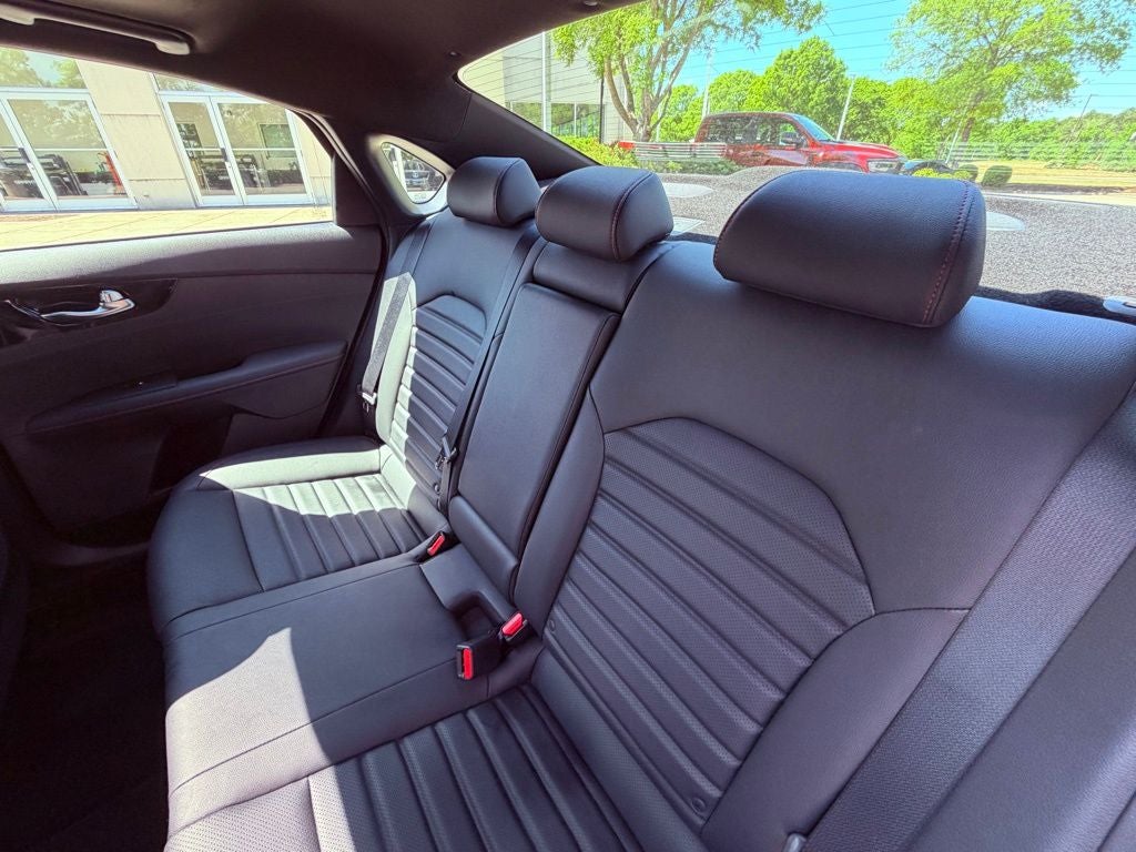 2024 Kia Forte GT HARMAN KARDON/NAV/CARPLAY/PARK AST/SUNROOF