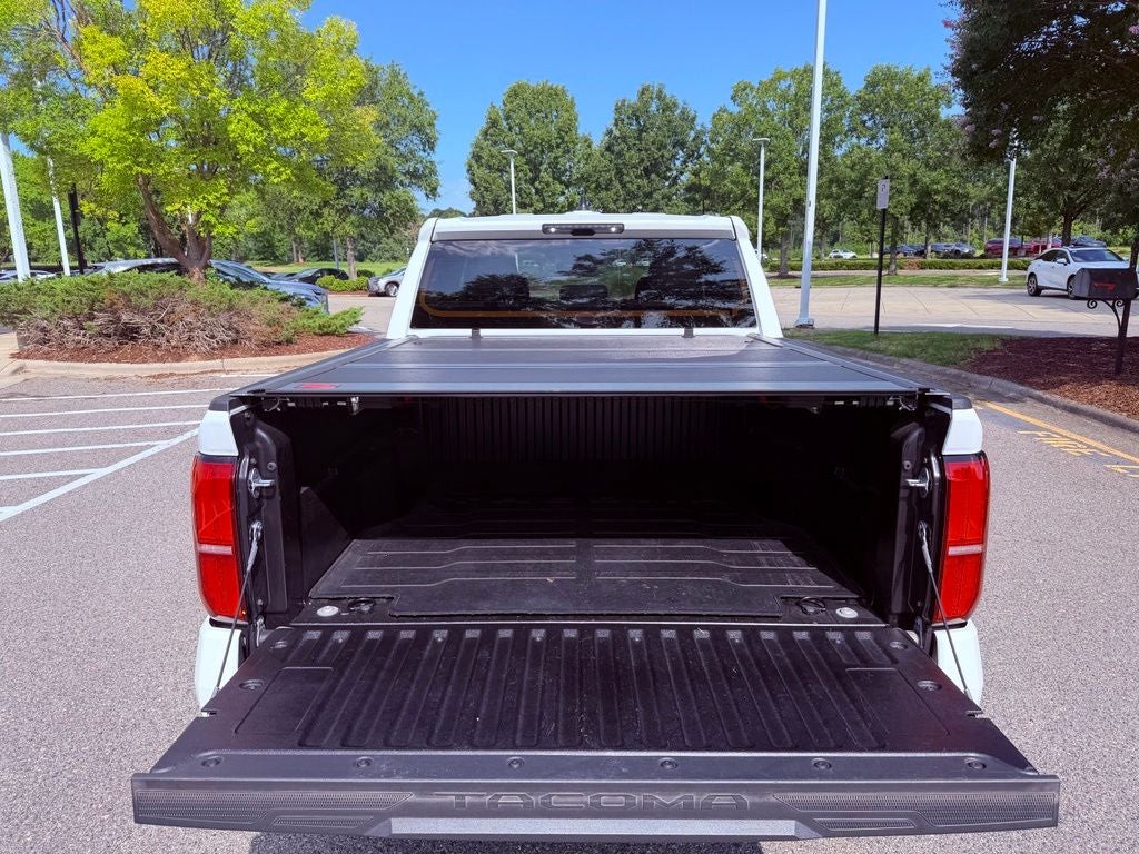 2024 Toyota Tacoma TRD Off-Road 4X4/CARPLAY/SMART CRUISE/BLIND SPOT
