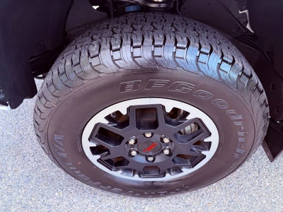 2024 Toyota Tacoma TRD Off-Road 4X4/CARPLAY/SMART CRUISE/BLIND SPOT