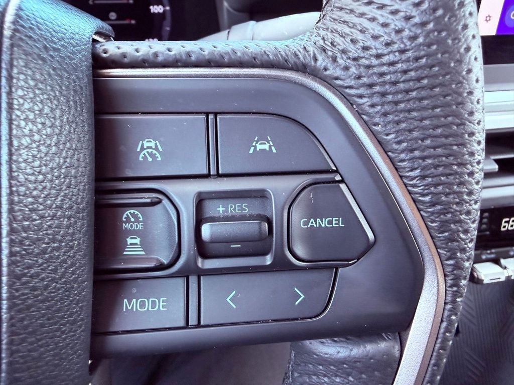 2024 Toyota Tacoma TRD Off-Road 4X4/CARPLAY/SMART CRUISE/BLIND SPOT