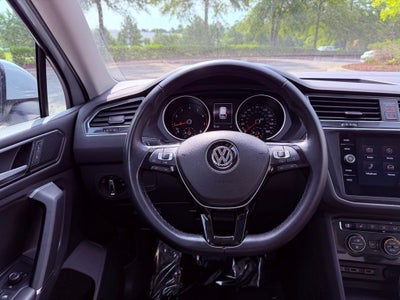2018 Volkswagen Tiguan 2.0T SE 4Motion/PANO ROOF/CARPLAY/BLIND SPOT