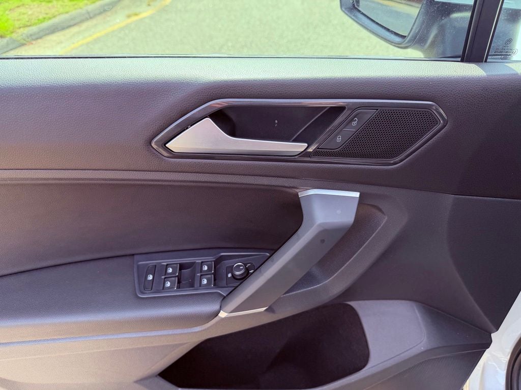 2018 Volkswagen Tiguan 2.0T SE 4Motion/PANO ROOF/CARPLAY/BLIND SPOT