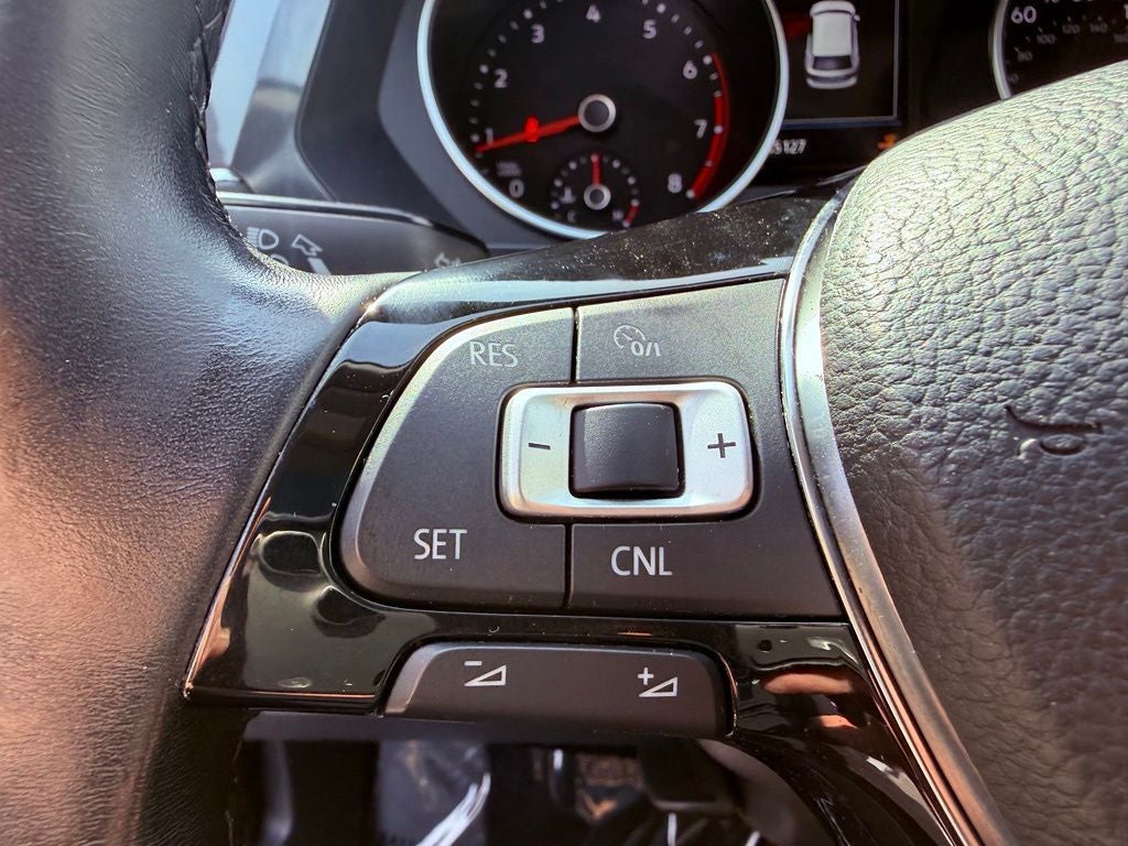 2018 Volkswagen Tiguan 2.0T SE 4Motion/PANO ROOF/CARPLAY/BLIND SPOT