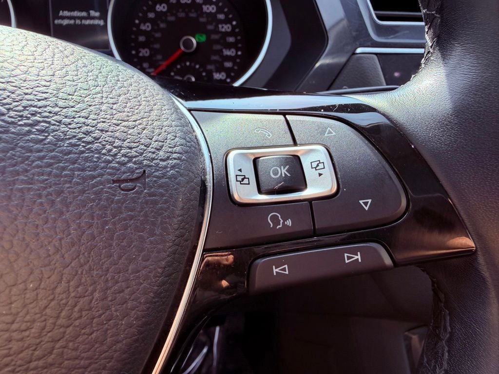 2018 Volkswagen Tiguan 2.0T SE 4Motion/PANO ROOF/CARPLAY/BLIND SPOT