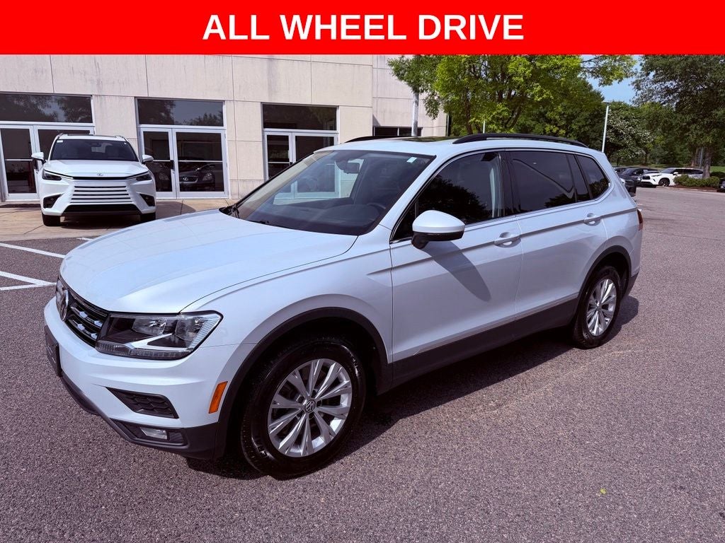 2018 Volkswagen Tiguan 2.0T SE 4Motion/PANO ROOF/CARPLAY/BLIND SPOT