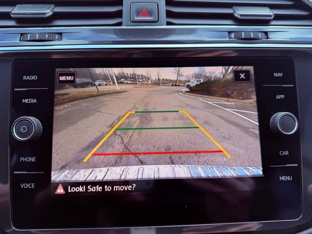 2020 Volkswagen Tiguan 2.0T SEL PANO ROOF/NAV/NEW TIRES & BRAKES/RECORDS