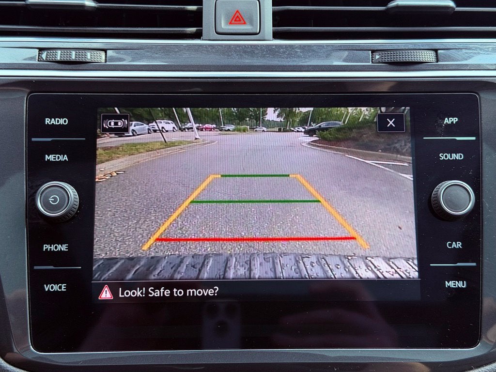 2022 Volkswagen Tiguan 2.0T SE R-Line Black PANO ROOF/PARK ASSIST/BLIND SPOT