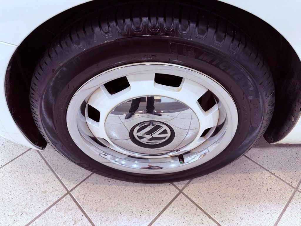 2015 Volkswagen Beetle 1.8T Classic NAVIGATION/BLUETOOTH/KEYLESS ENTRY