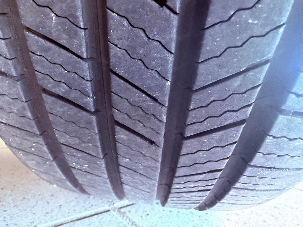 2013 Subaru Outback 2.5i Limited/HARMAN KARDON/SUNROOF/1 OWNER