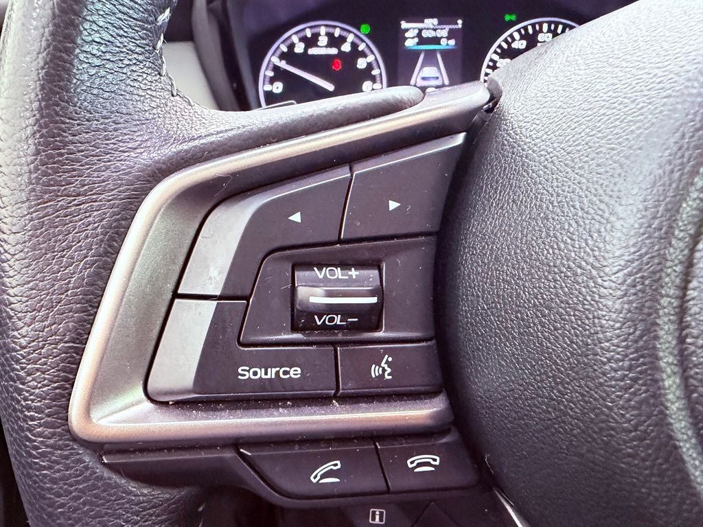2020 Subaru Outback Premium NAV/CARPLAY/BLIND SPOT/SMART CRUISE/CLEAN CARFAX