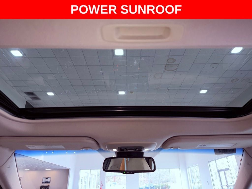 2021 Toyota Avalon Hybrid XLE CARPLAY/SUNROOF/BLIND SPOT/ALL RECORDS