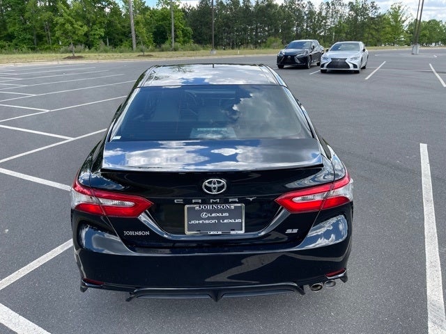 2018 Toyota Camry SE CARPALY/SUNROOF/BLIND SPOT/NEW TIRES & F BRAKES