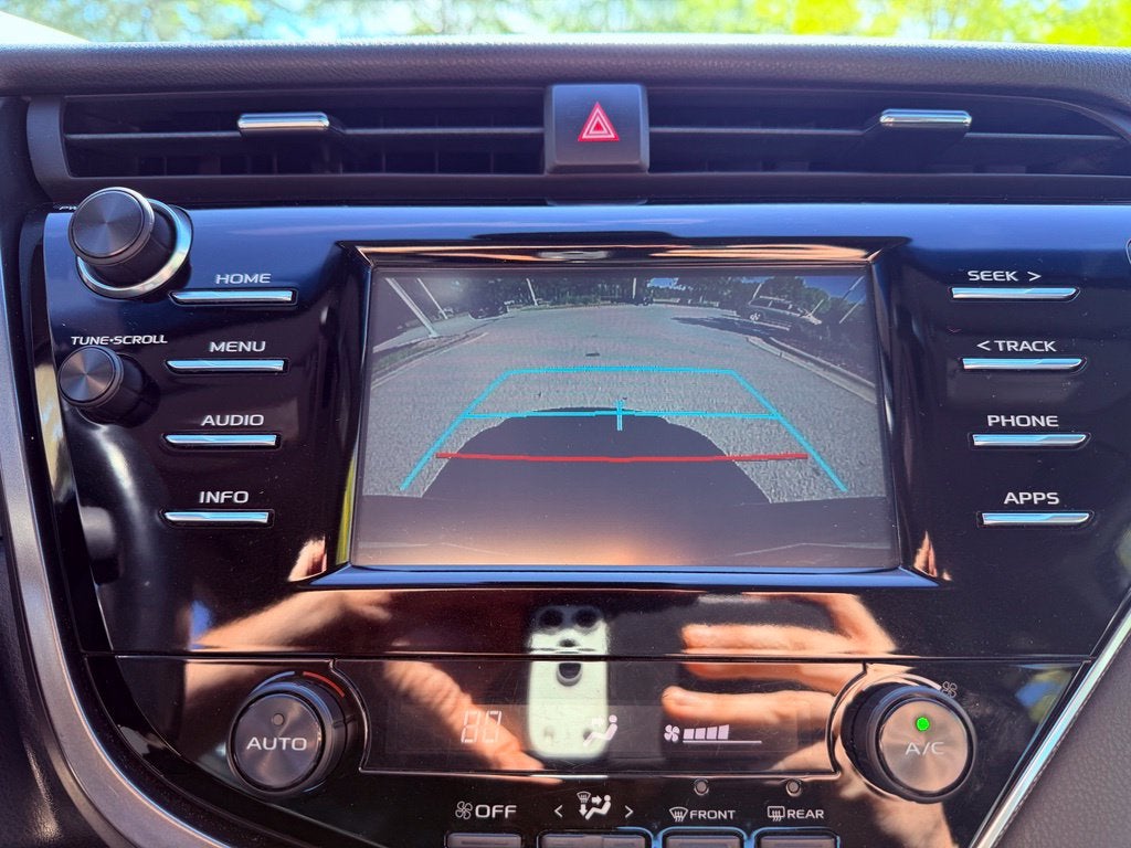 2018 Toyota Camry SE SMART CRUISE/LANE ALERT/ALL SERVICE RECORDS