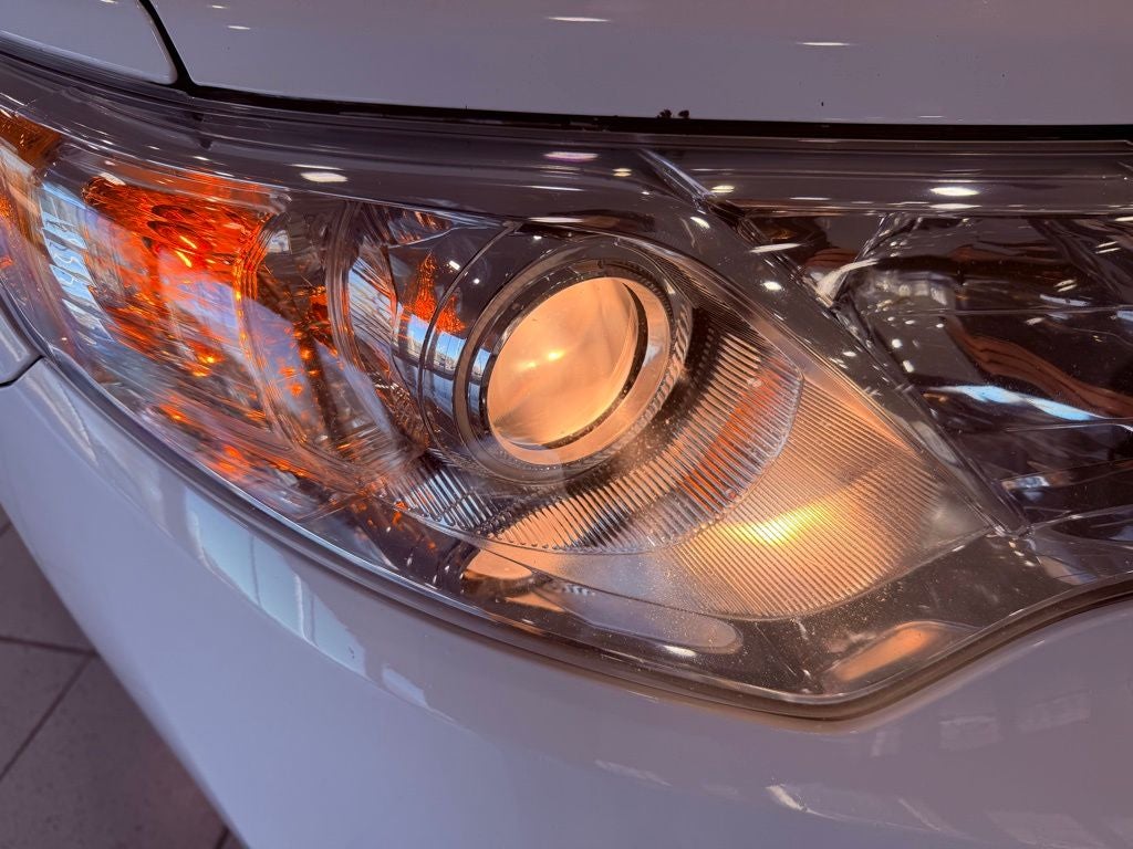 2013 Toyota Camry Hybrid XLE JBL/NAV/BLIND SPOT/LEATHER/1 OWNER