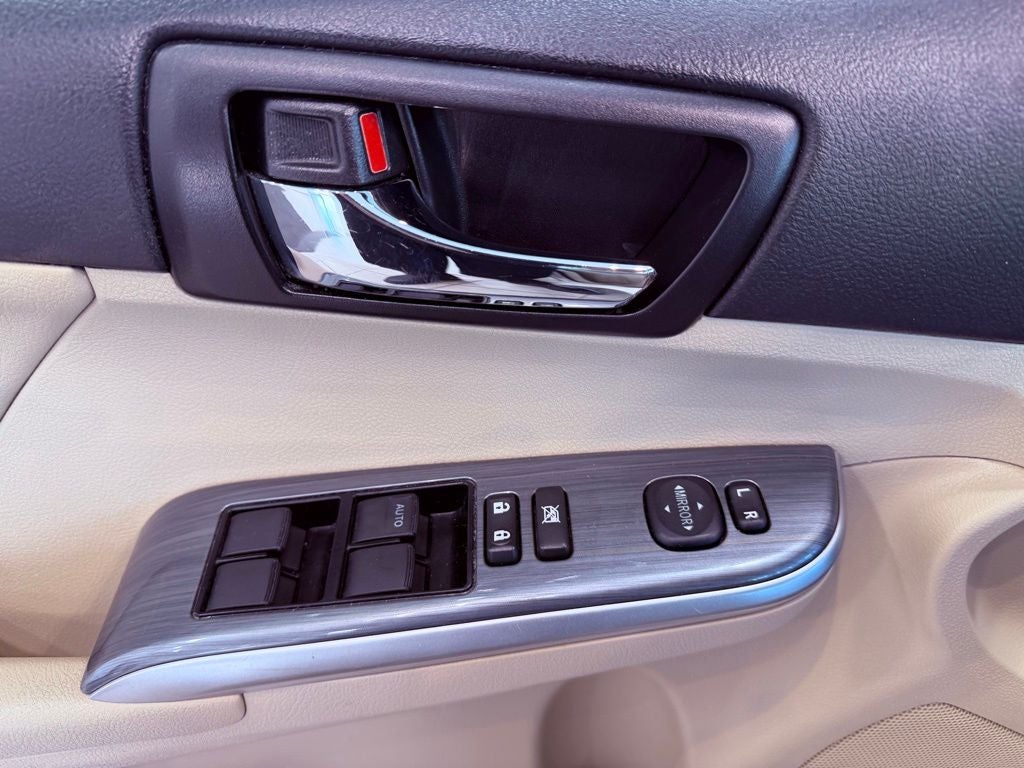 2013 Toyota Camry Hybrid XLE JBL/NAV/BLIND SPOT/LEATHER/1 OWNER