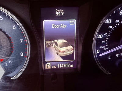 2016 Toyota Camry XLE NAV/SUNROOF/BLINDSPOT/CONV PKG/DEALER SERVICED