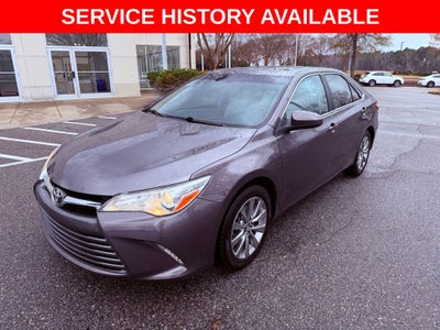2016 Toyota Camry XLE NAV/SUNROOF/BLINDSPOT/CONV PKG/DEALER SERVICED