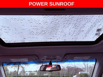 2016 Toyota Camry XLE NAV/SUNROOF/BLINDSPOT/CONV PKG/DEALER SERVICED