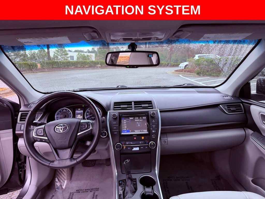 2016 Toyota Camry XLE NAV/SUNROOF/BLINDSPOT/CONV PKG/DEALER SERVICED