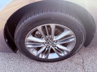 2016 Toyota Camry SE NAV/SUNROOF/CONV. PKG/CLEAN CARFAX/ALL RECORDS