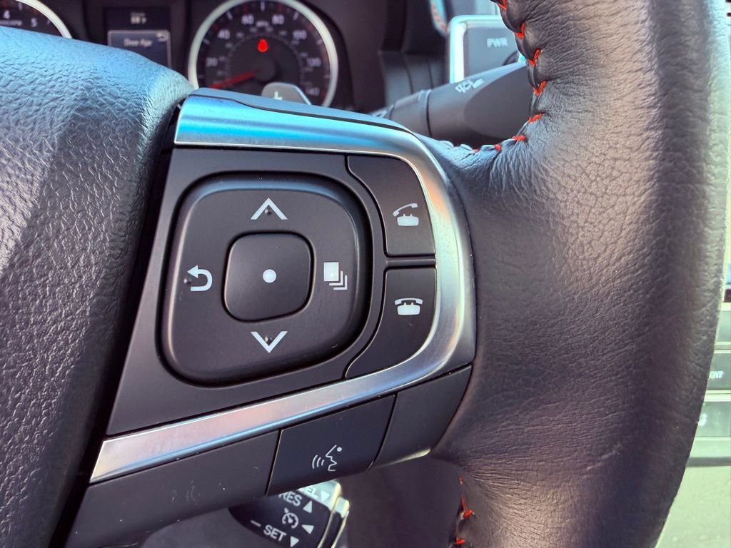 2016 Toyota Camry SE NAV/SUNROOF/CONV. PKG/CLEAN CARFAX/ALL RECORDS