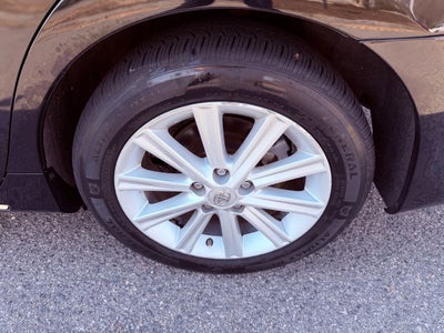 2012 Toyota Camry XLE SUNROOF/1 OWNER/CLEAN CARFAX