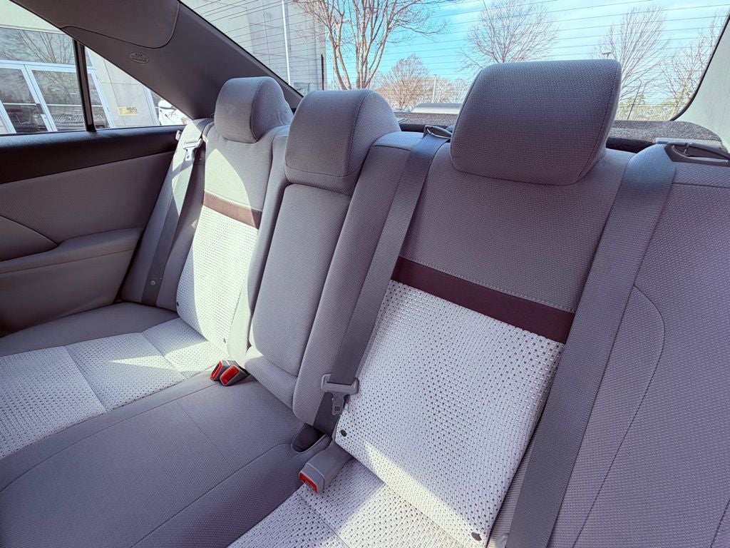 2012 Toyota Camry XLE SUNROOF/1 OWNER/CLEAN CARFAX