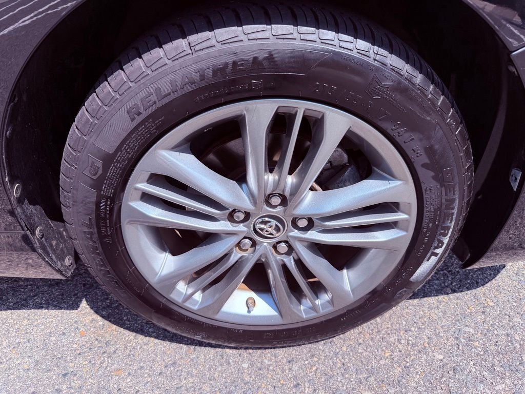 2015 Toyota Camry SE 1 OWNER/PERFECTLY MAINTAINED/ALL RECORDS