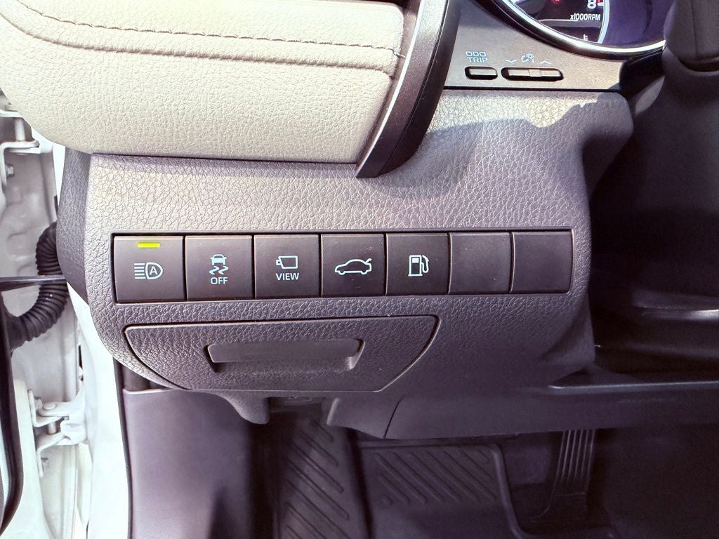 2018 Toyota Camry XLE V6/PANO ROOF/JBL/360 CAM/NAV/SMART CRUISE