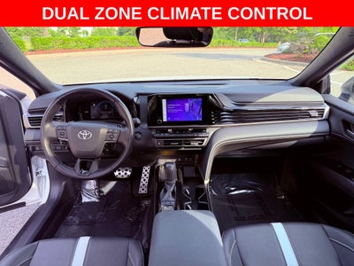 2025 Toyota Camry SE CONVENIENCE PKG/SUNROOF/BLIND SPOT/SMART KEY