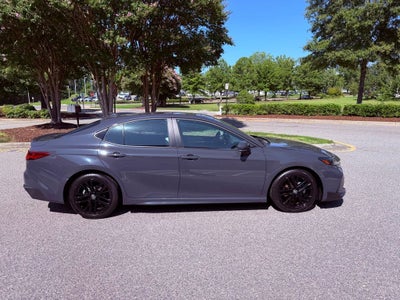 2025 Toyota Camry SE CONVENIENCE PKG/SUNROOF/CARPLAY/SMART CRUISE