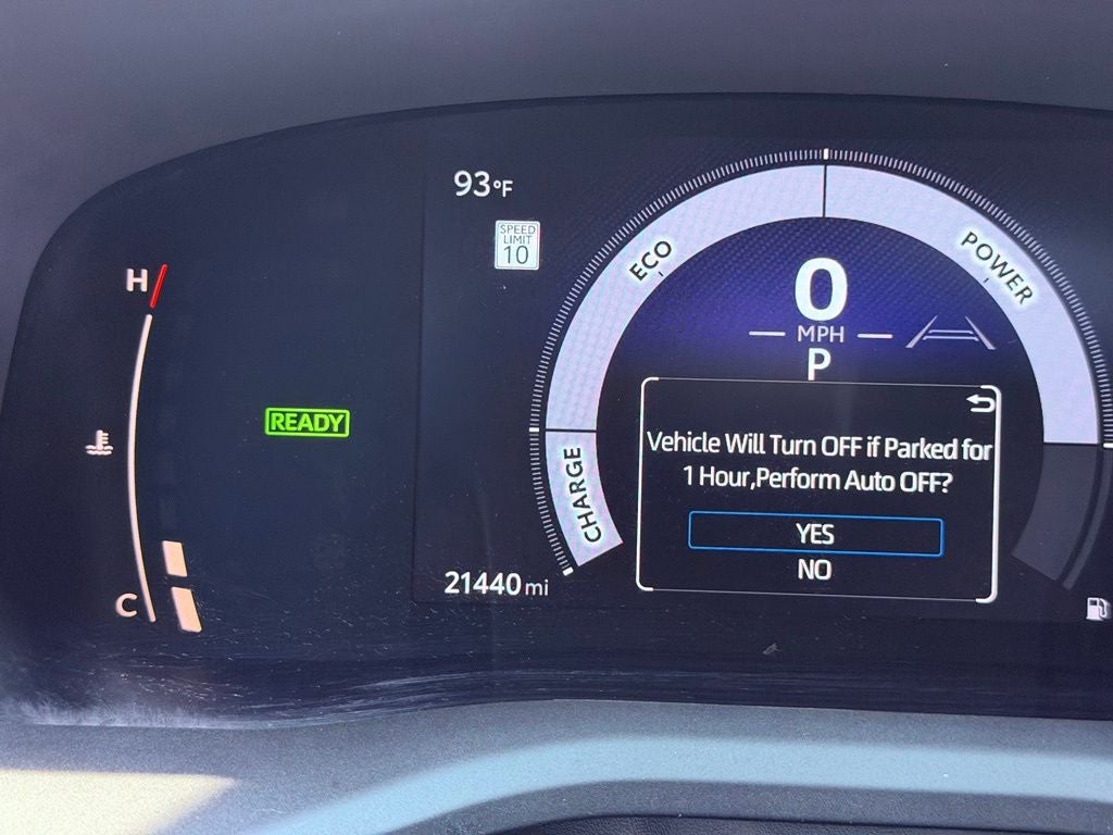 2025 Toyota Camry SE CONVENIENCE PKG/SUNROOF/CARPLAY/SMART CRUISE