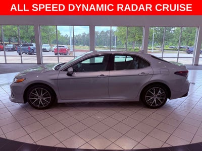 2022 Toyota Camry XLE CARPLAY/SMART CRUISE/1 OWNER/17,527 MILES