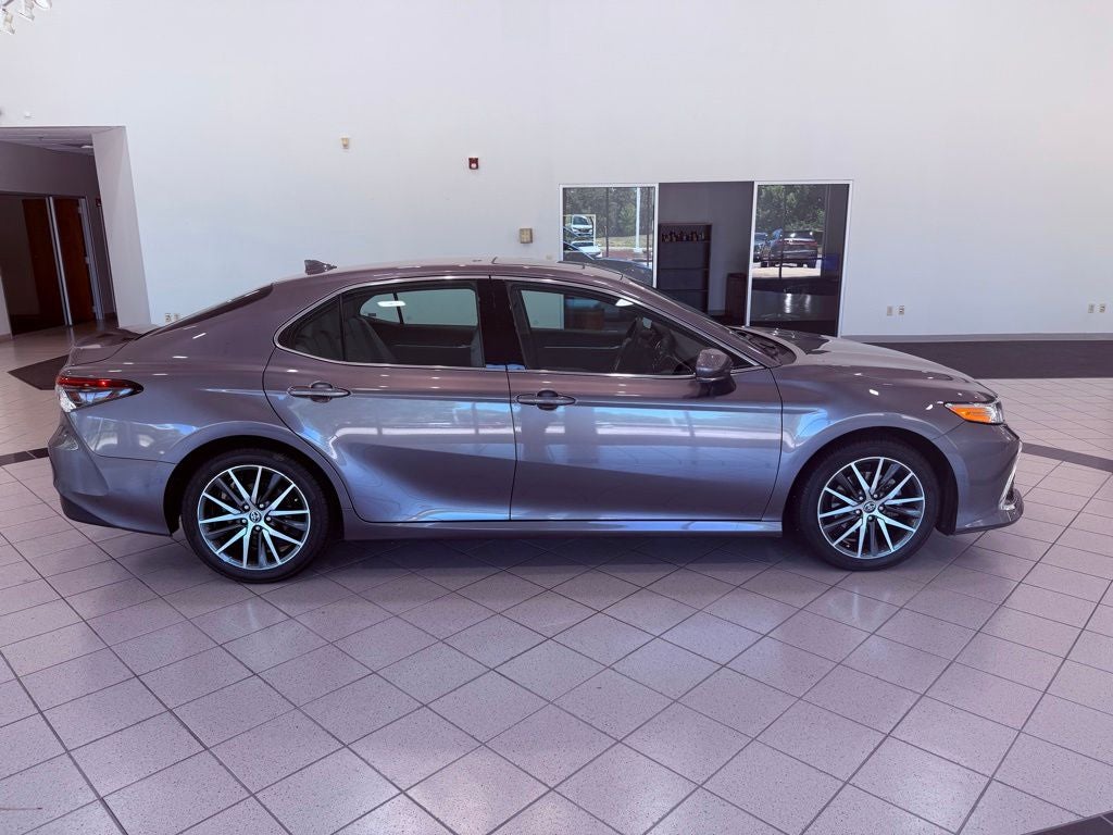 2023 Toyota Camry Hybrid XLE /SUNROOF/CARPLAY/SMART CRUISE/LANE TRACE