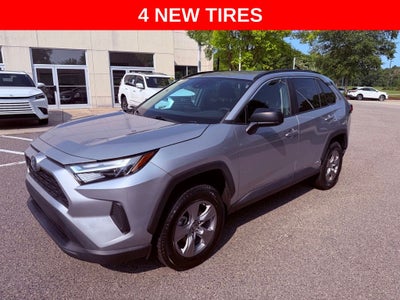 2023 Toyota RAV4 Hybrid LE SMART CRUISE/CARPLAY/4 NEW TIRES