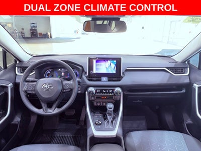 2025 Toyota RAV4 Hybrid XLE CONV. PKG/SUNROOF/CARPLAY/SMART CRUISE