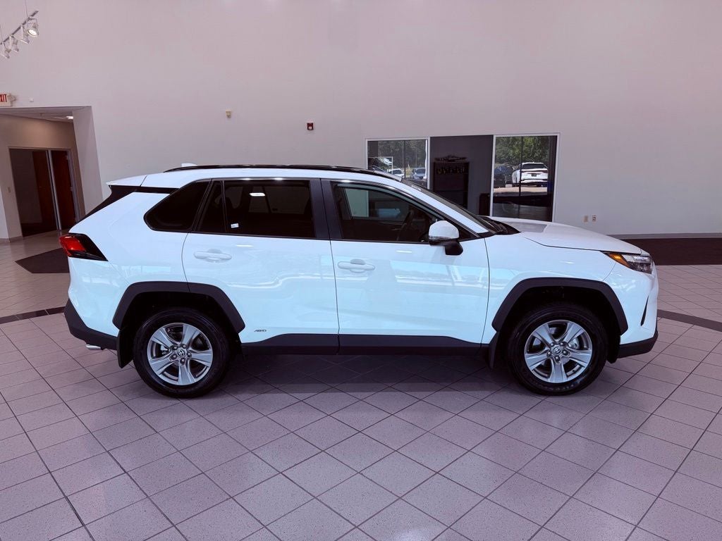 2025 Toyota RAV4 Hybrid XLE CONV. PKG/SUNROOF/CARPLAY/SMART CRUISE