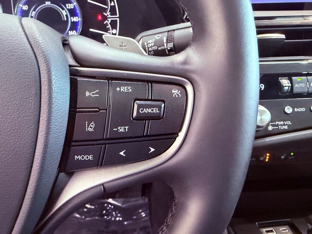 2025 Lexus ES 300h NAV/PARK AST/ALL RECORDS/L-CERTIFIED WARRANTY