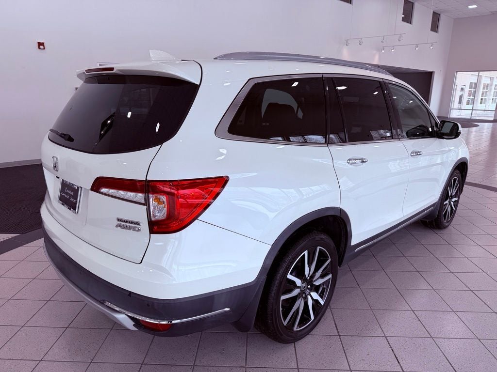 2019 Honda Pilot Touring NAV/REAR DVD/SMART CRUISE/1-OWNER/ALL RECORDS