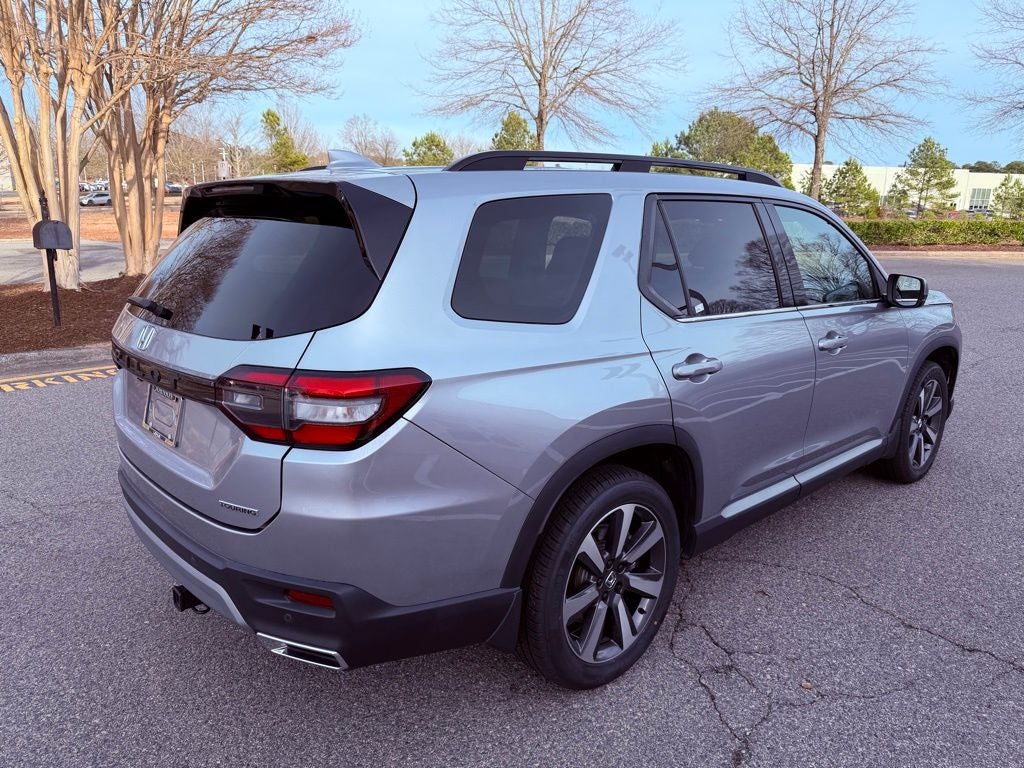 2023 Honda Pilot Touring PANO ROOF/BOSE/1 OWNER/NEW TIRES/ALL RECORDS