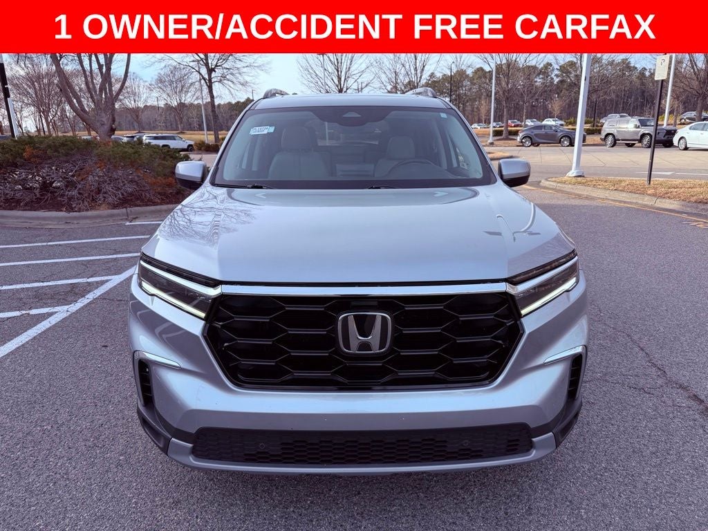 2023 Honda Pilot Touring PANO ROOF/BOSE/1 OWNER/NEW TIRES/ALL RECORDS