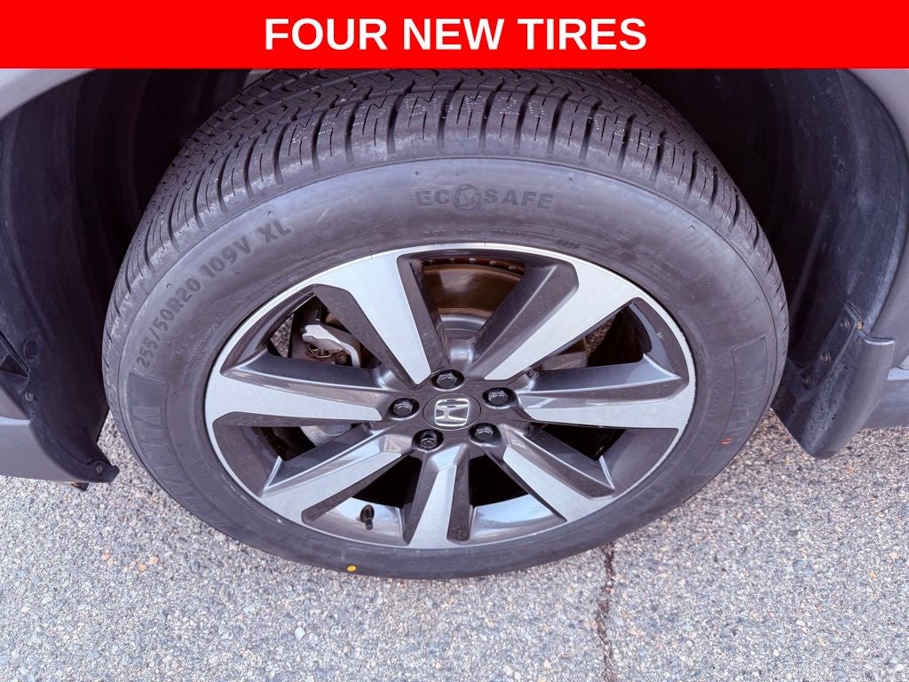 2023 Honda Pilot Touring PANO ROOF/BOSE/1 OWNER/NEW TIRES/ALL RECORDS