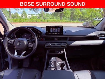 2025 Honda Pilot Touring PANO ROOF/BOSE/NAV/PARK AST/4 NEW TIRES