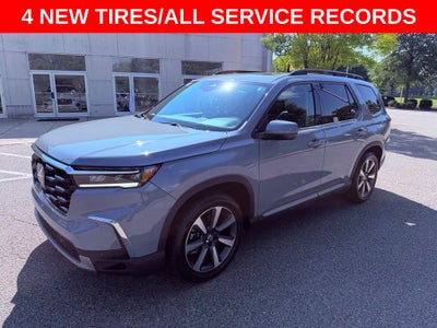2025 Honda Pilot Touring PANO ROOF/BOSE/NAV/PARK AST/4 NEW TIRES