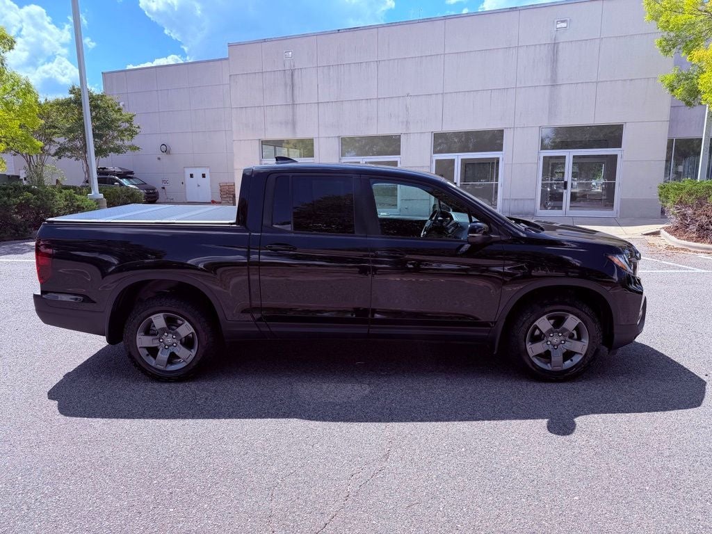 2025 Honda Ridgeline TrailSport NAV/BLIND SPOT/PARK AST/SMART CRUISE