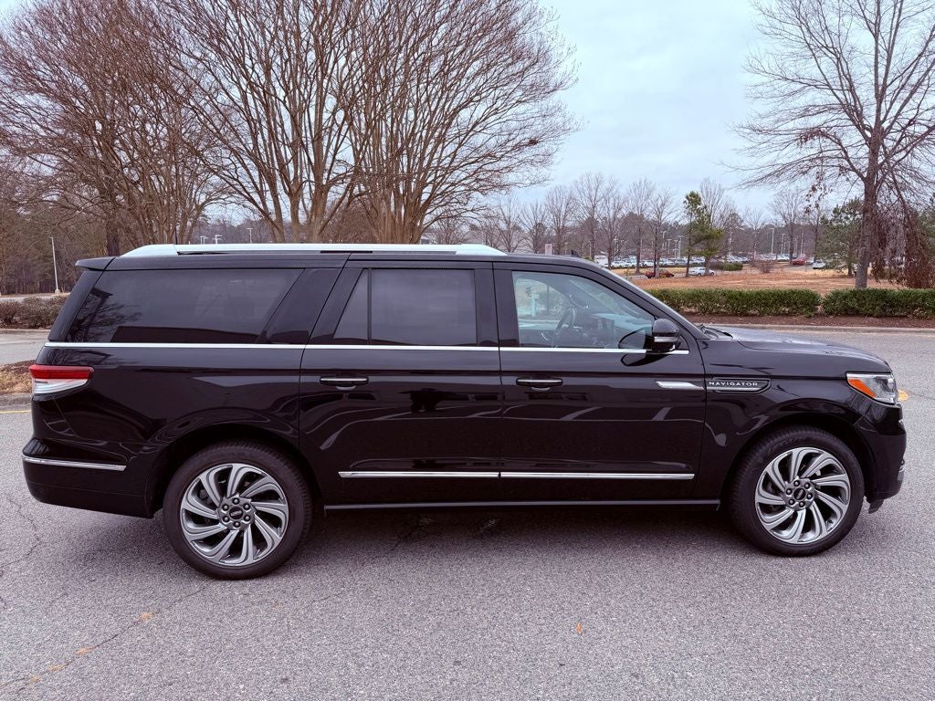 2024 Lincoln Navigator L Premiere PANO ROOF/REVEL AUDIO/360 CAM/CARPLAY
