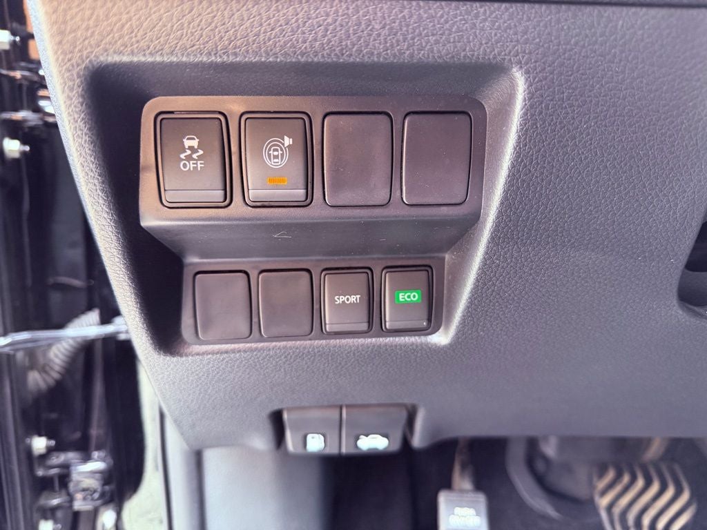 2017 Nissan Rogue SV MIDNIGHT ED./4 NEW TIRES/1 OWNER/ALL RECORDS