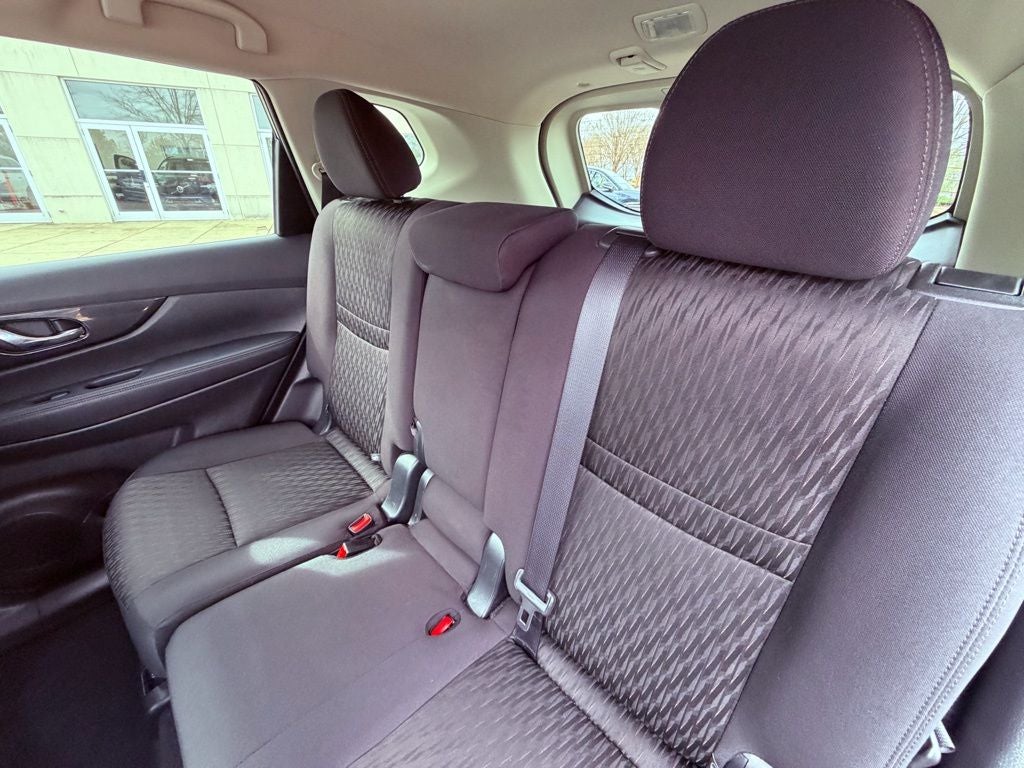 2017 Nissan Rogue SV MIDNIGHT ED./4 NEW TIRES/1 OWNER/ALL RECORDS